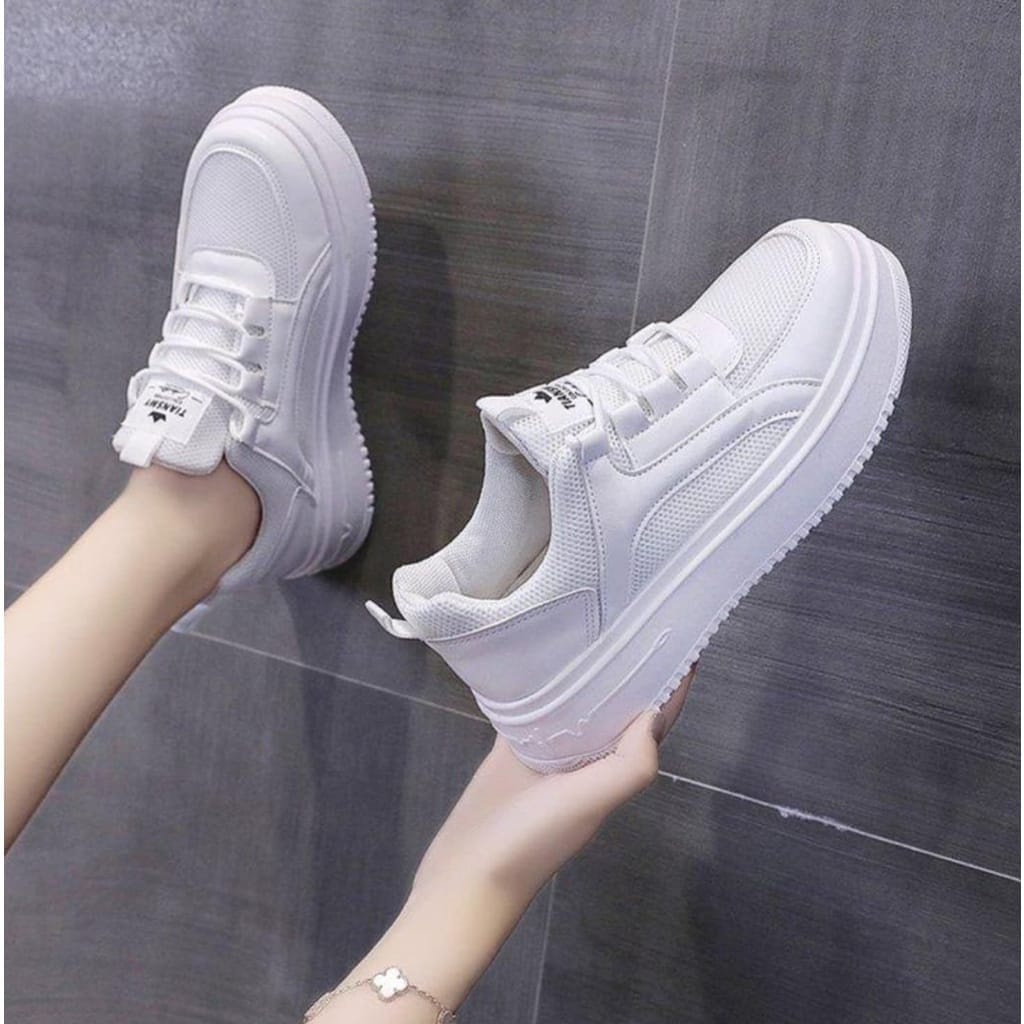 2.2 Sale Sepatu Wanita Fashion Sepatu Cantik Sneakers Korea GDM01