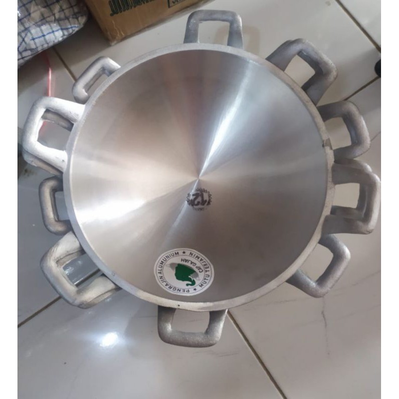 KUALI/WAJAN CAP GAJAH NO12