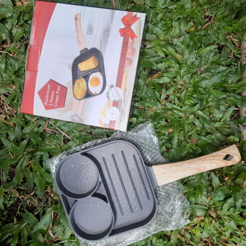 fry pan penggorengan telur omellet pancake teflon 4 sekat dan 3 sekat anti lengket