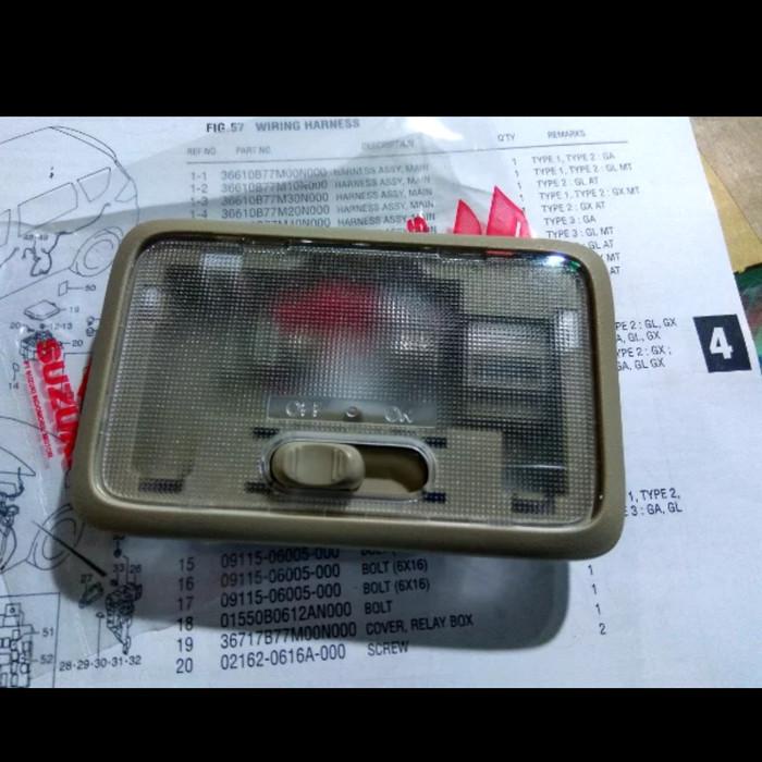 Lampu plafon belakang Ertiga