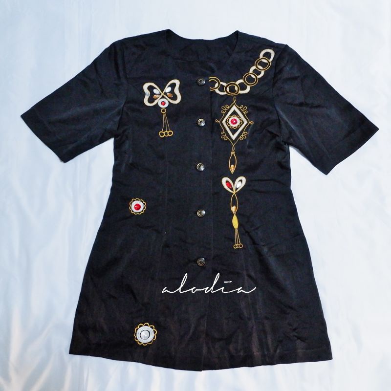 BLUS NENEK WANITA / BAJU ORANG TUA / ATASAN IBU KEKINIAN HITAM POLOS LENGAN PENDEK