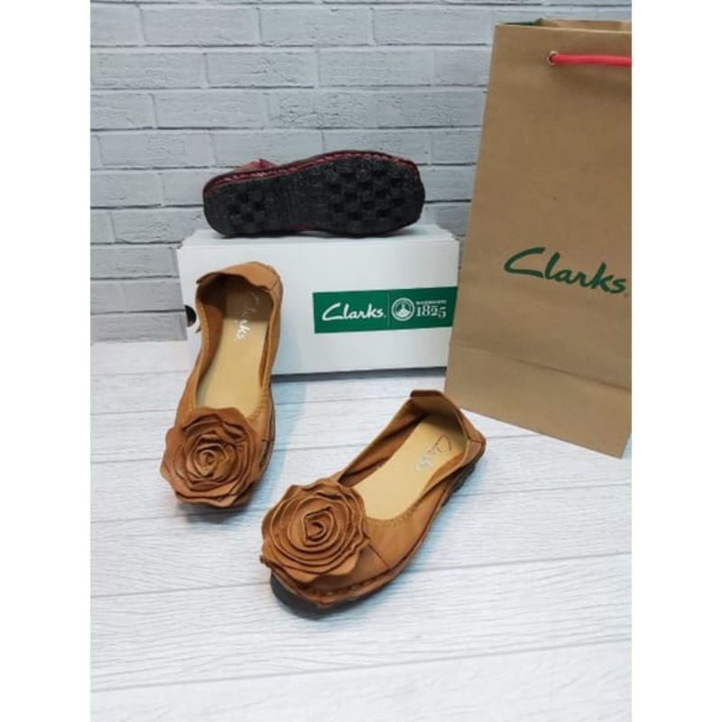 Clarks flat Rose bunga besar rg2016 / Sepatu wanita clarl flat