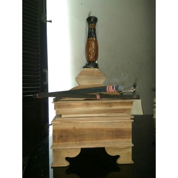 sangkar burung (ambrukan)