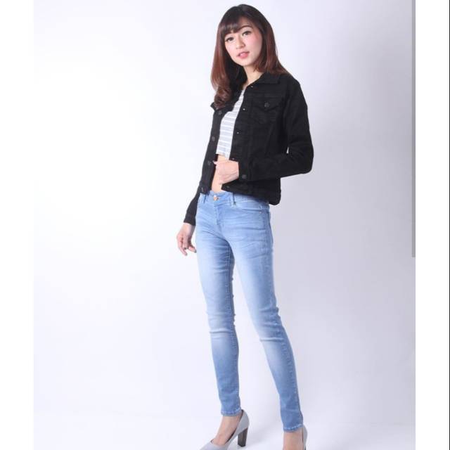 Jaket Jeans Hitam Wanita M L XL Denim Cewek Slimfit Jins Cewek Korean Crop Black Bodyfit Bahan Jins Tebal Cropt