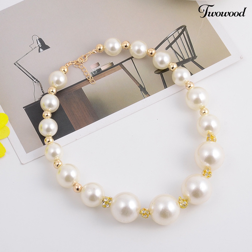 Twowood Faux Pearl Rhinestone Women Necklace Alloy Round Short Type Necklace for Valentine Day