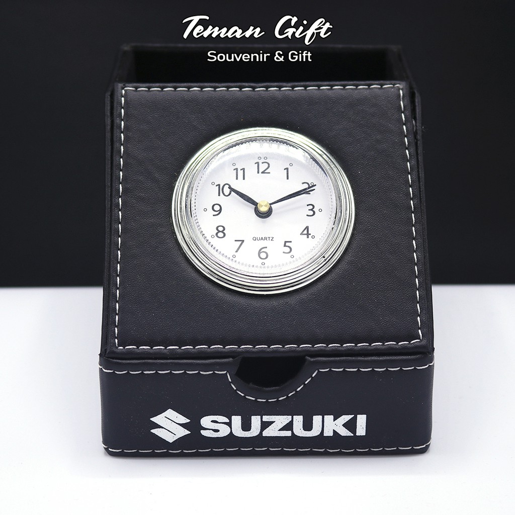 

Jam Meja Kulit Pen Holder Tempat Alat tulis Pulpen Pena Custom Logo Brand Souvenir Promosi JK04