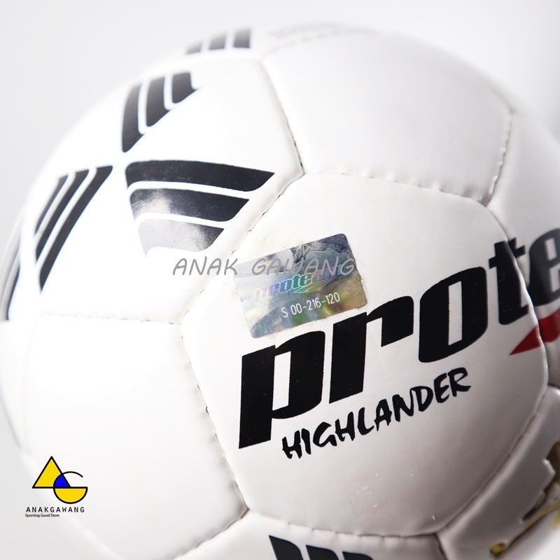 Bola Sepak Proteam Highlander Original Size 5 Anakgawang