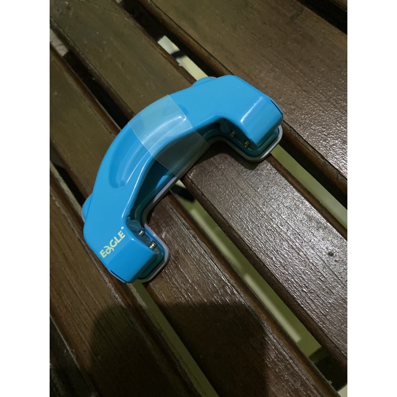 

perforator plong kertas