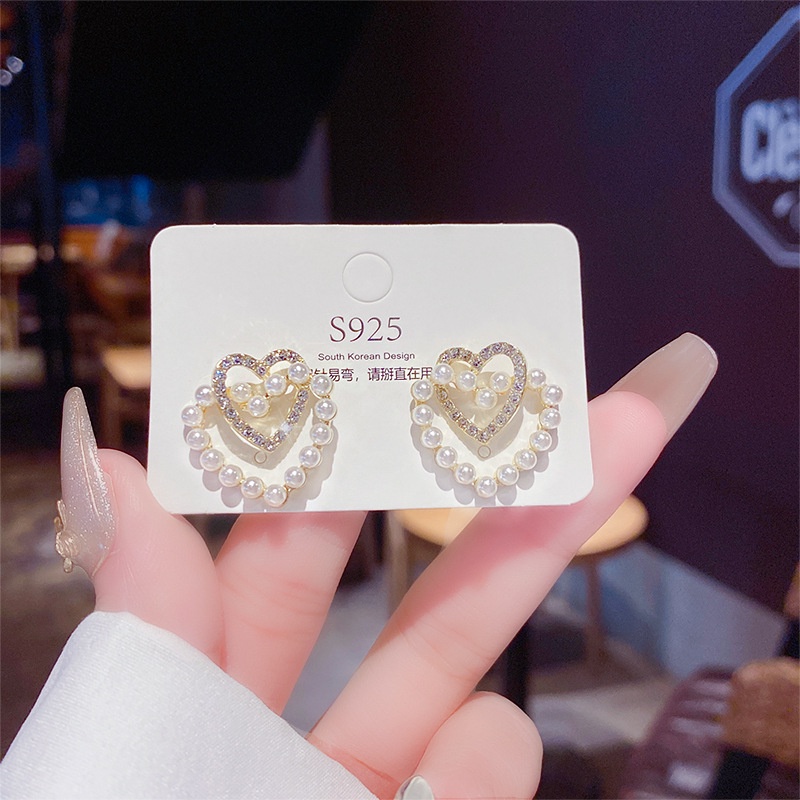 Anting Tusuk Gantung Desain Hati Ganda Hias Mutiara Gaya Retromewah Untuk Wanita