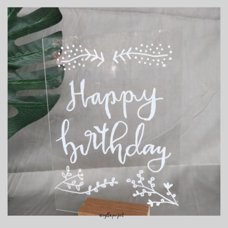 Pajangan acrylic custom