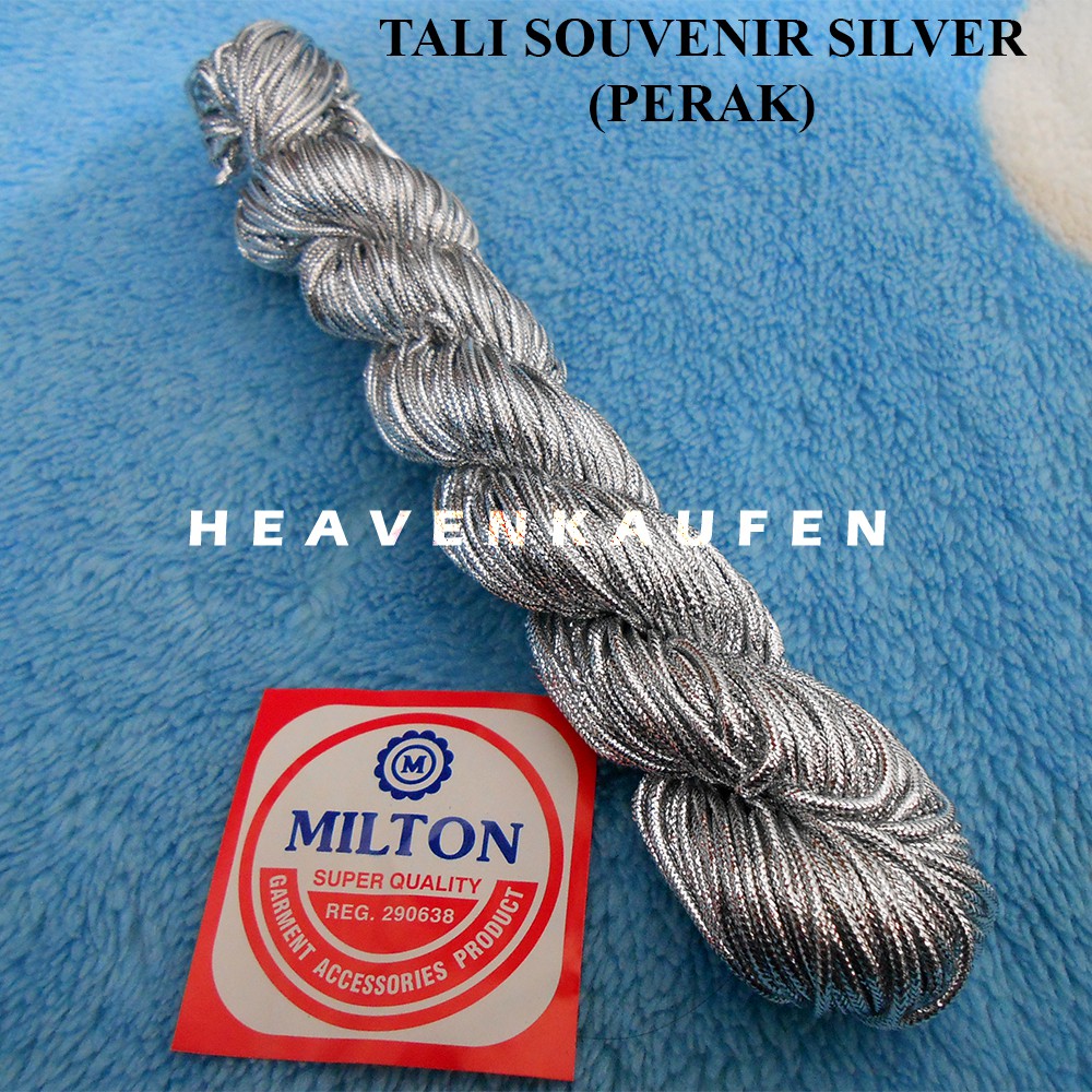 

Tali Souvenir Warna Silver Murah Harga Per Gulung isi Sekitar 40 Meter