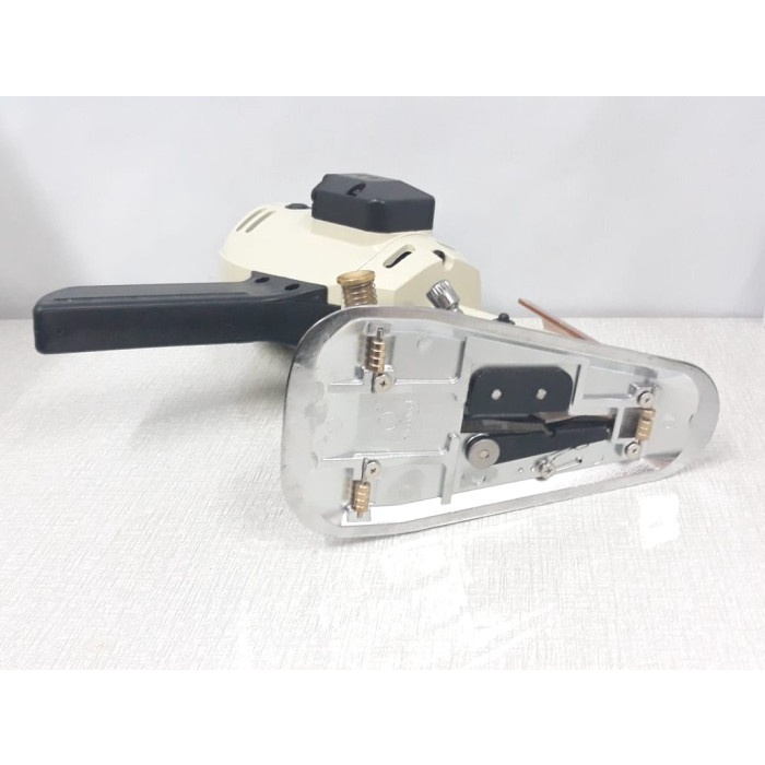 MESIN POTONG KAIN OCTA RS100