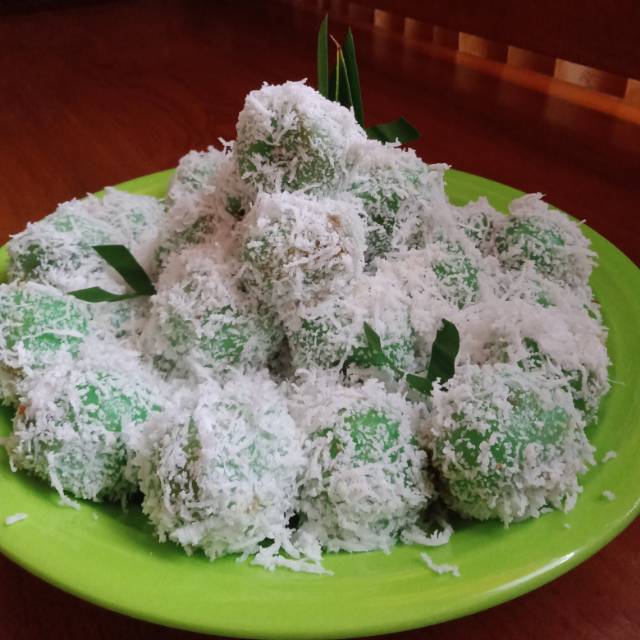 

Klepon hijau