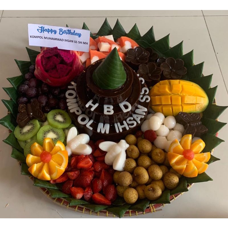 

Puding Tumpeng