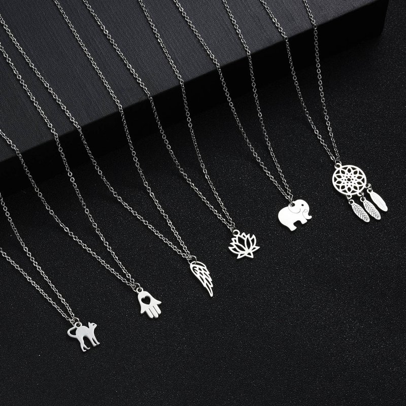 Kalung Liontin Bentuk Sayap Hewan Bahan Stainless Steel Warna Silver Untuk Wanita