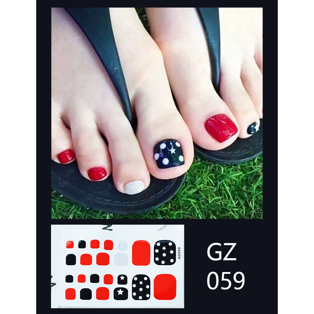 GZ Stiker kaki kuku 3D Kartun Motif Stiker Kuku Gambar Hiasan kuku Glitter Toenail Sticker 22PCS