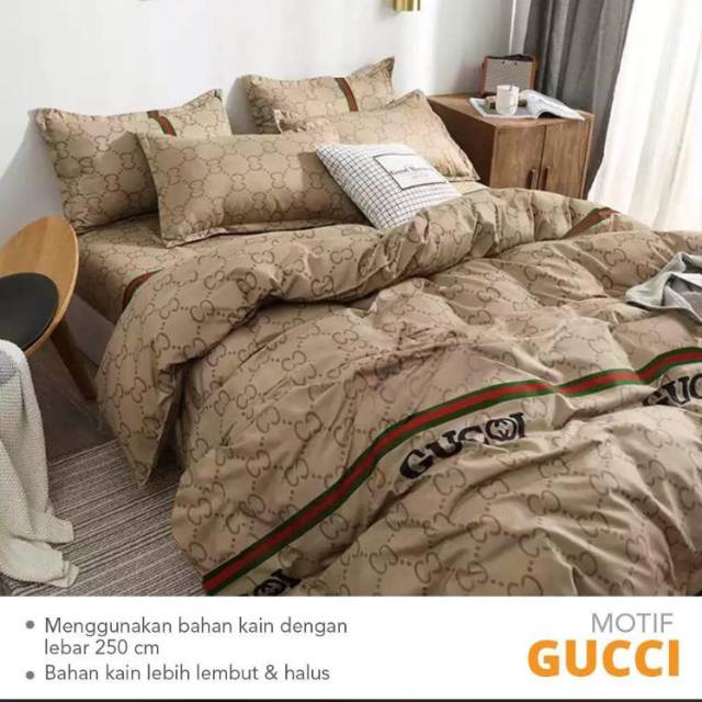 Sprei katun Lokal Esra Motif Gucci ( tersedia juga bed cover )