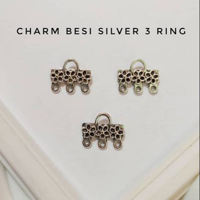 Charm besi silver 3 ring