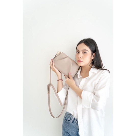 Slingbag Flicka dd 103 taupe