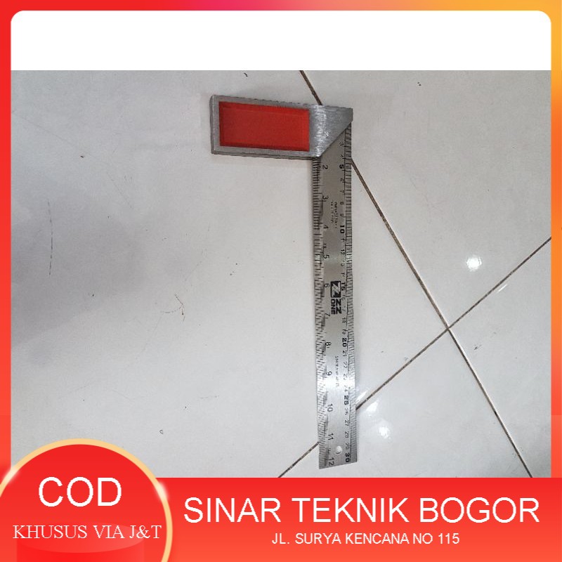 

ZZOne Penggaris Siku 30cm siku tukang 30 cm