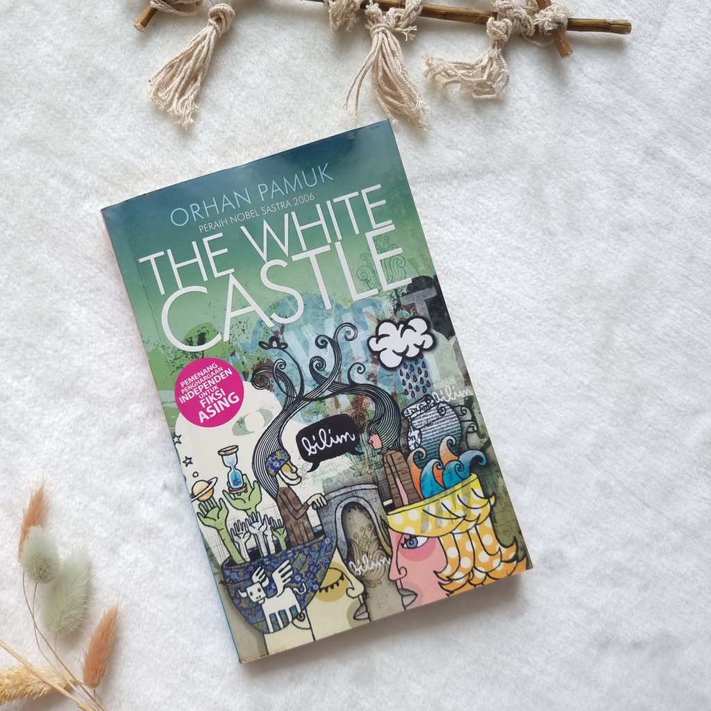 Buku The White Castle by Orhan Pamuk Novel Preloved