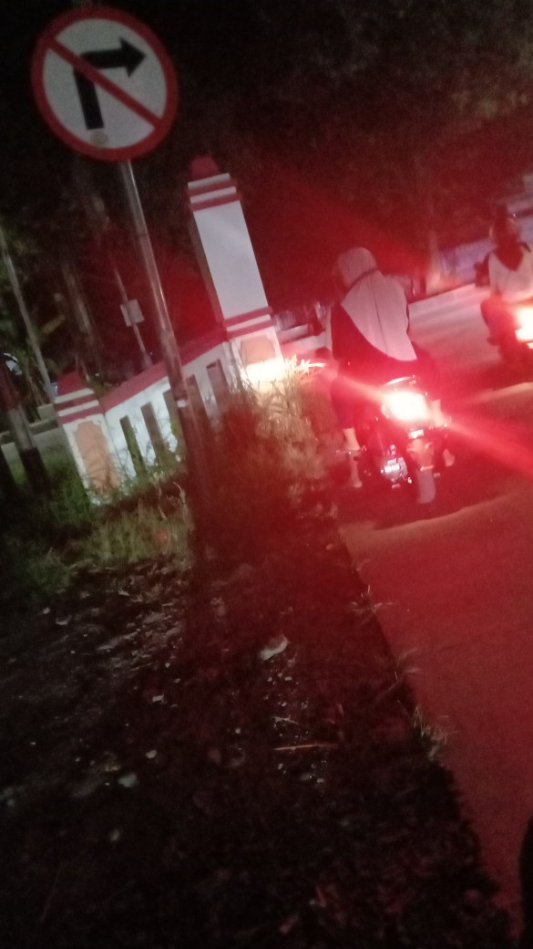 Batik Couple Keluarga - Sania Ruffle Couple Batik Sarimbit Terlengkap - Garansi Shopee Motif Terbaru