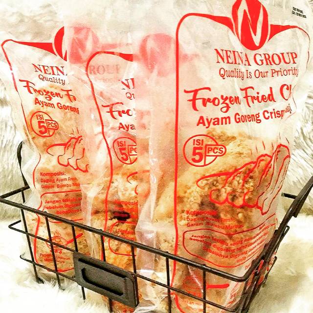 

Neina Frozen fried Chicken Size M