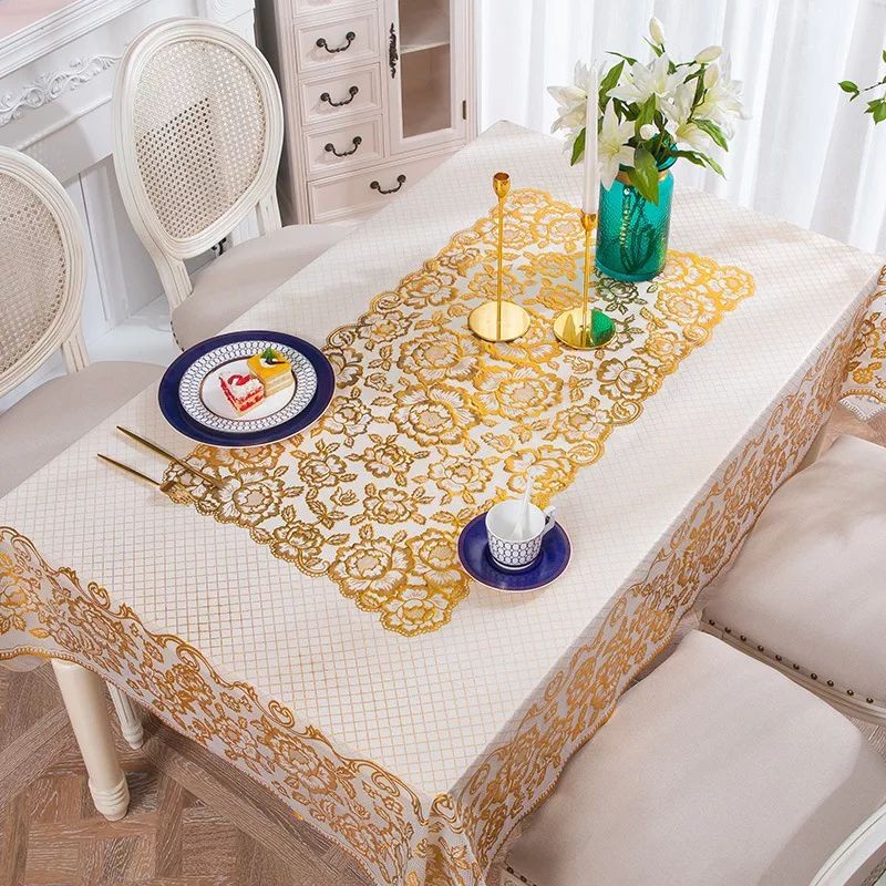 Taplak Meja Makan Plastik Anti Air Segi 4 - 6 Kursi Warna Gold Emas Chip