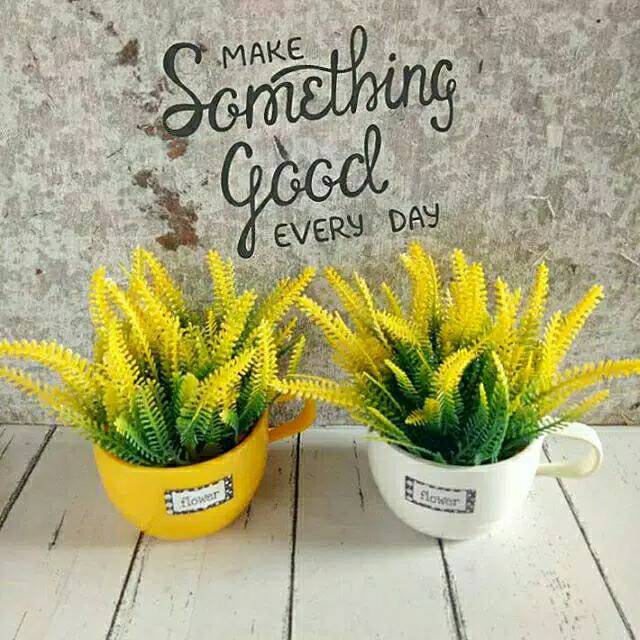 PR02 Rumput Palsu / Pot Cangkir Rumput Palsu