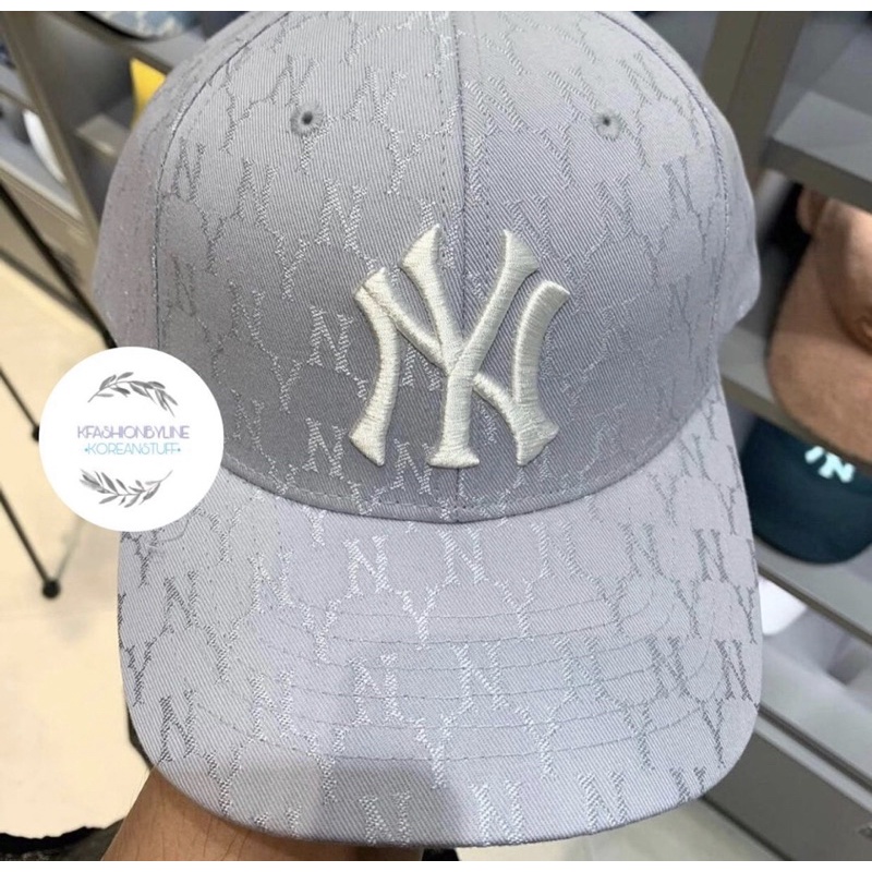 MLB Monogram Jacquard Structure Ball Cap New York Yankees (GREY)