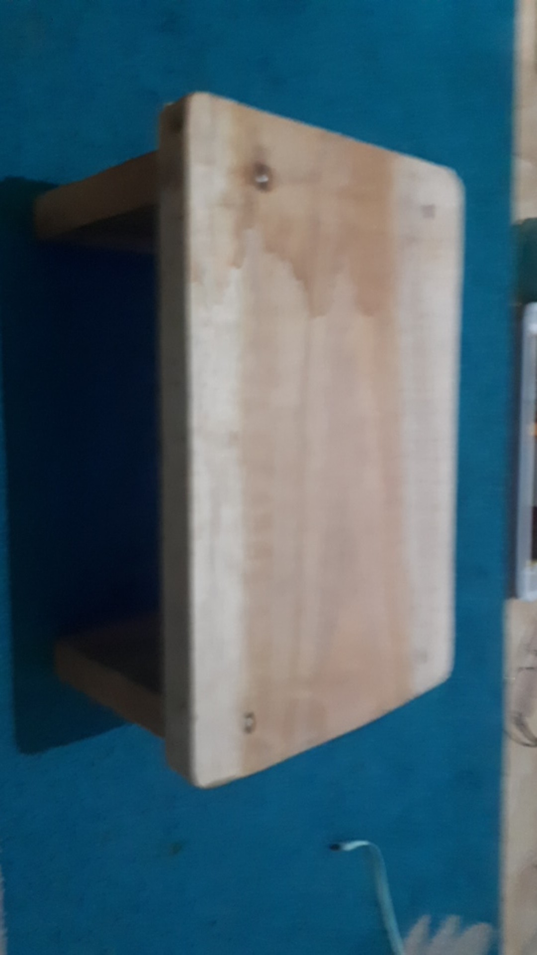 Kursi Pendek Bangku Jongkok Kayu Terbuat Dari Kayu Meranti  Rapi Dan Kokoh