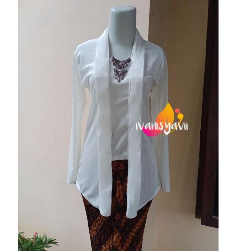 Couple Baju Adat (Kebaya + Beskap), Warna Putih