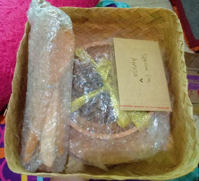 Hampers/parcel Lebaran Alat Makan Kayu Lengkap