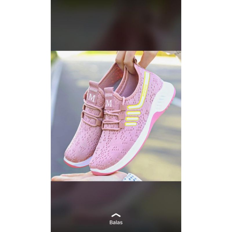 Sepatu sneaker import cewek / cowok