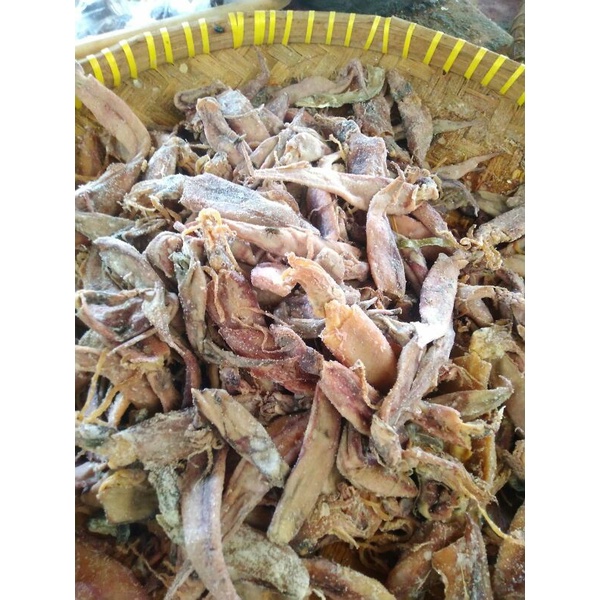 

cumi asin/ cumi kering 250 gram