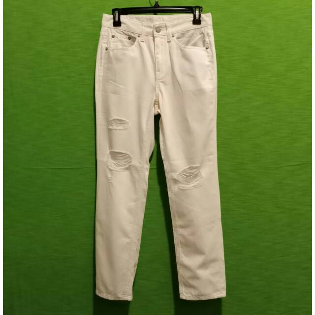 Celana jeans putih wanita Gu uniqlo 187