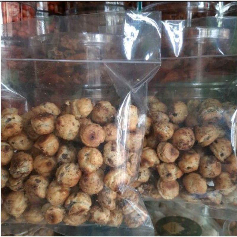 

soes isi coklat berat 250 gram