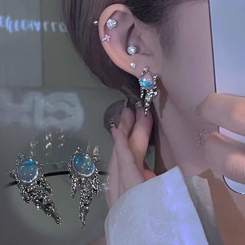 Frigid Anting Tusuk Asimetris Aksen Batu Moonstone Gaya Perancis Untuk Wanita