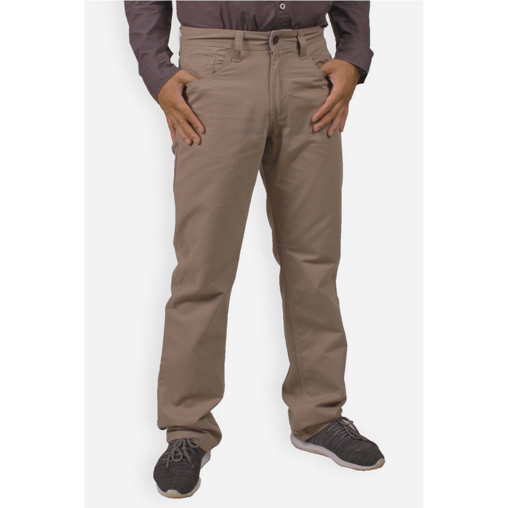 Emba Classic-EPA 012 Celana Panjang Pria Warna Light Brown