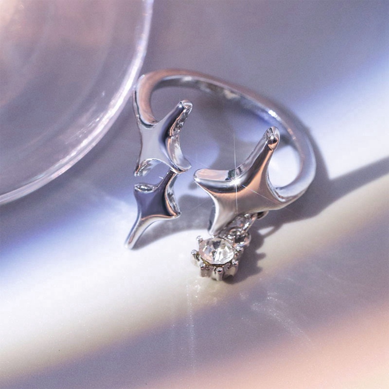 Cincin Silver Punk Handmade Adjustable Desain Bintang Hias Zircon Untuk Wanita