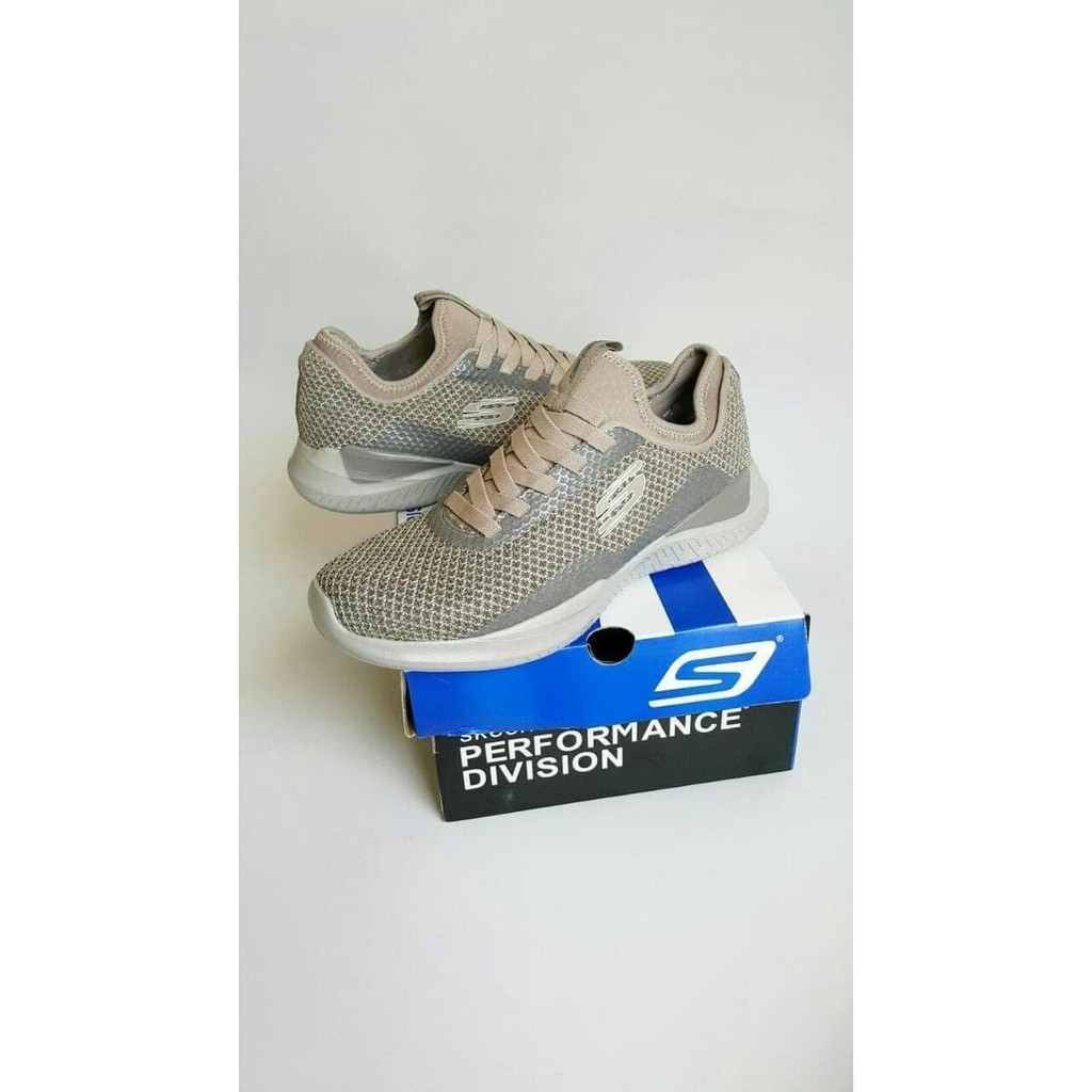 Sepatu Skechers / Skechers Men / Skechers Original / Skechers Go Run