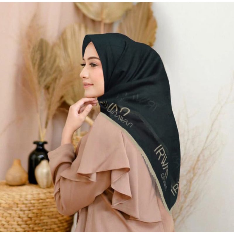 Terbaru  Hijab Voal Segiempat Motif Irwan Hitam Kerudung Segiempat Motif Jilbab Voal