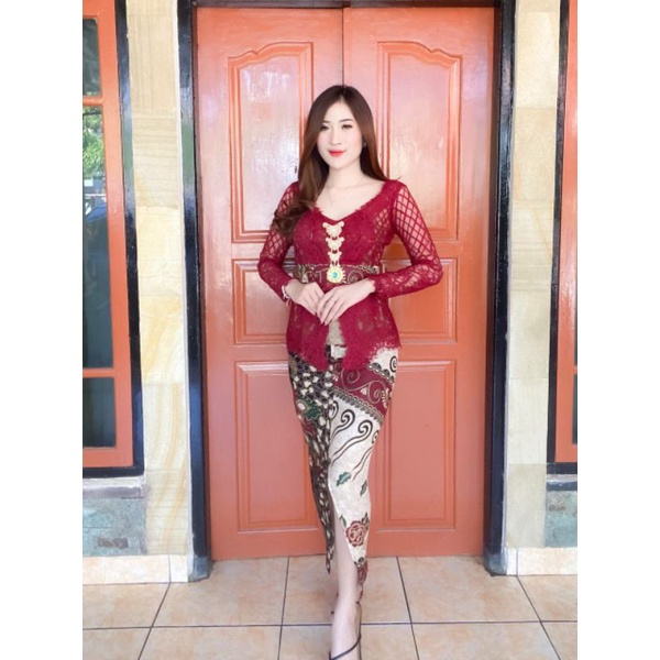 Kebaya Sabrina / Kebaya Bali Jadi Kutubaru Semi Italy Modern