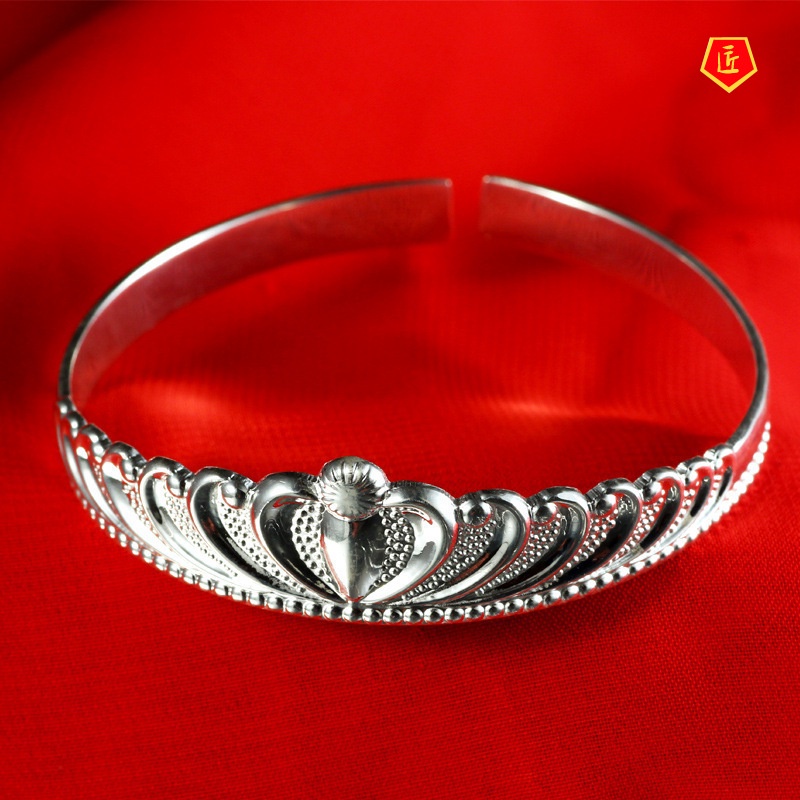 [Ready Stock]Women's Creative Fashion Crown Silver Bracelet