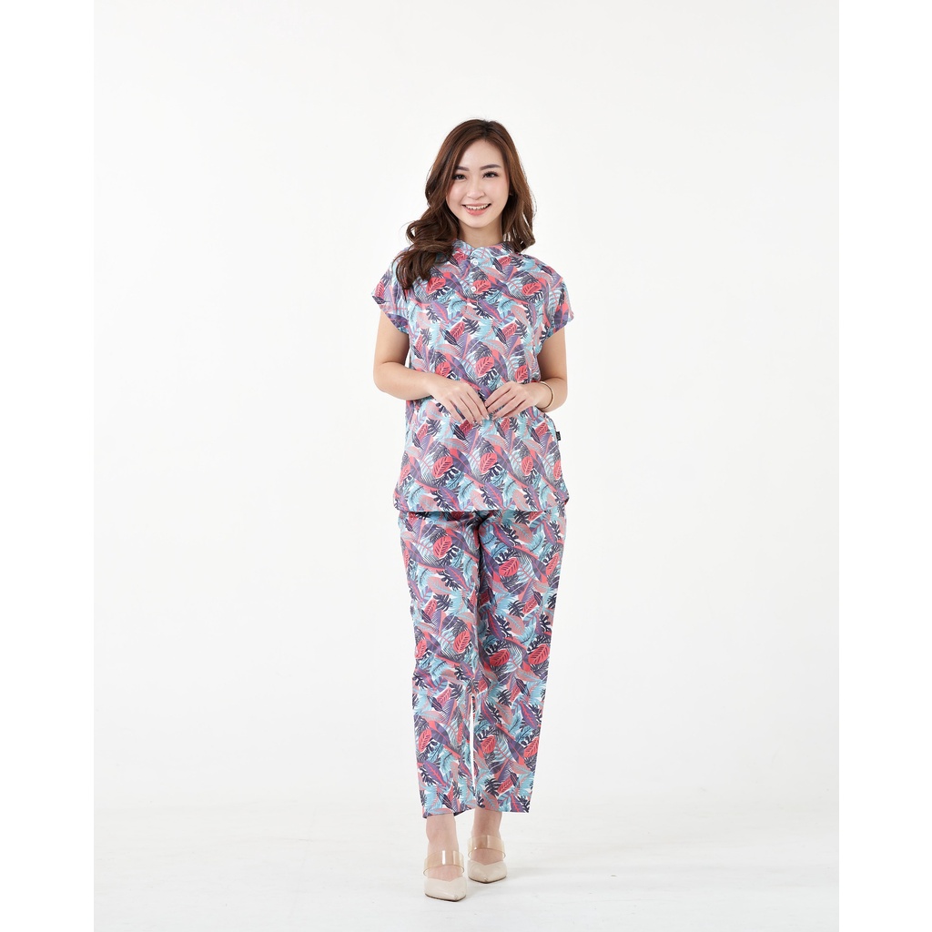 IZANY Piyama ONE SET AEON / Daily SET AEON  Lengan Pendek Allsize-BRASILIA NAVY