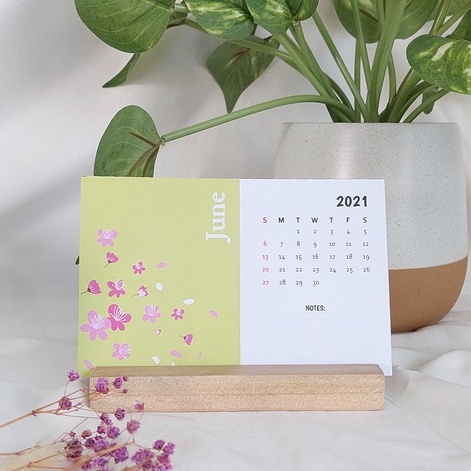 

[READY STOCK] Kalender Meja 2024 / Desk Calendar / Kalender Meja Kekinian / Kalender Custom Unik / Souvenir Eceran Grosir / Souvenir Kalender / Souvenir Kalender 2024