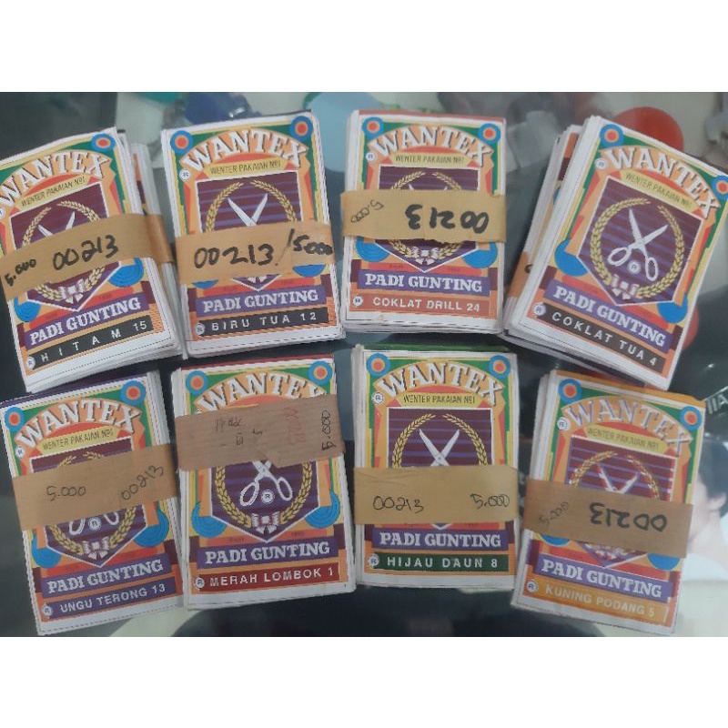 

Wantex Pewarna Pakaian isi 2pcs - Cap Padi Gunting