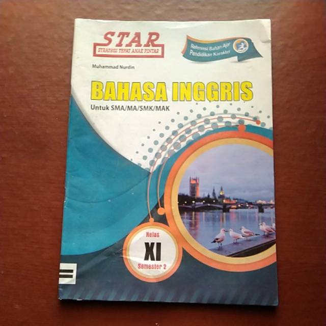 Buku Bahasa Inggris Kelas 11 Semester 2 Rismax