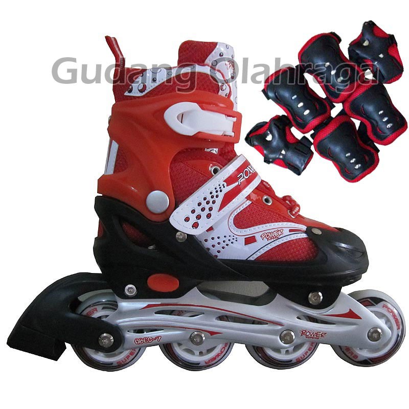 Vektor Tegak Gambar Anak Bermain Sepatu Roda Vektor Tegak Gambar Anak Bermain Sepatu Roda