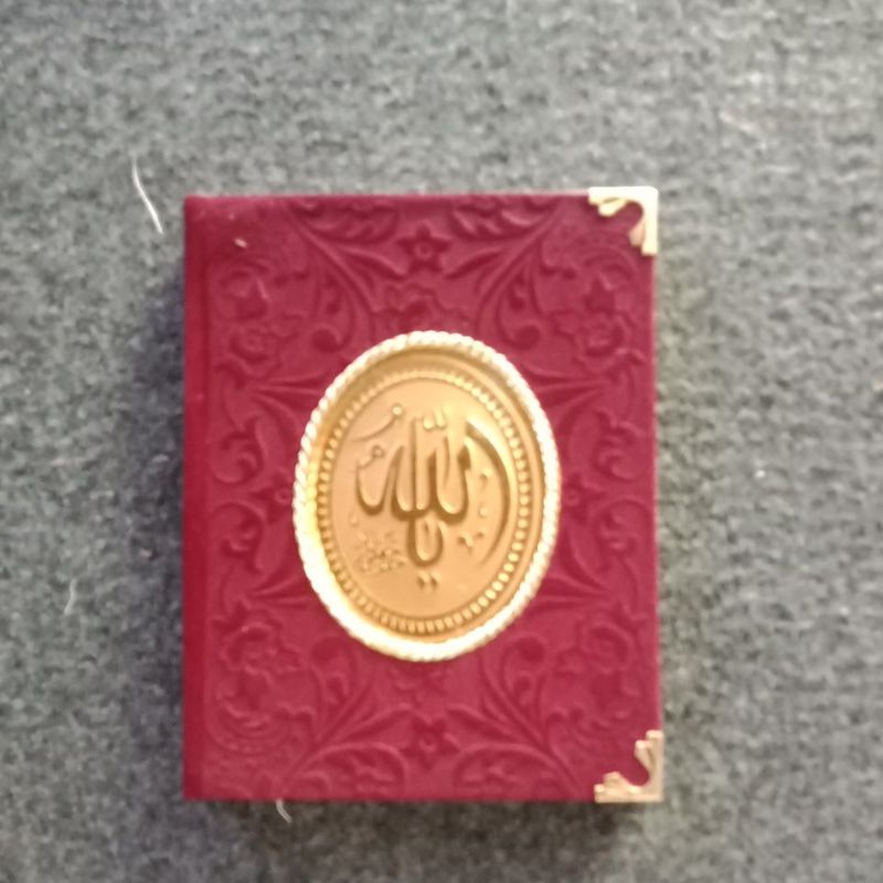 

Buku Yasin dan Tahlil Hardcover Bludru 128 Halaman